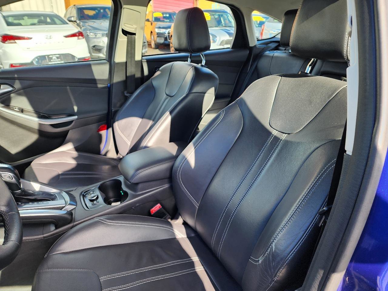 Used 2012 Ford Focus Titanium image 14