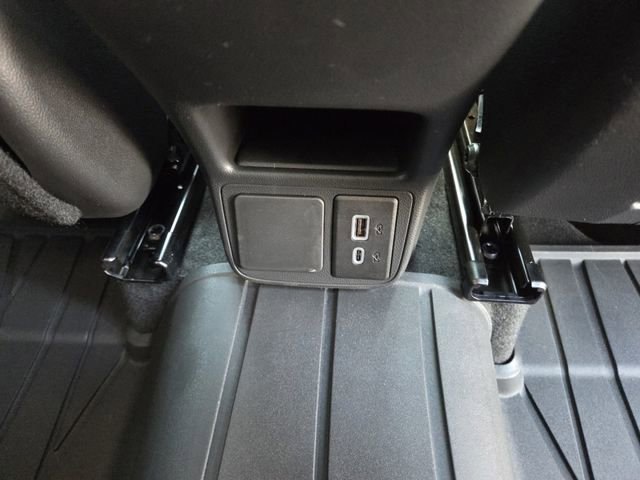 New 2026 Buick Encore GX Sport Touring w/ Comfort Package AWD/4WD image 15