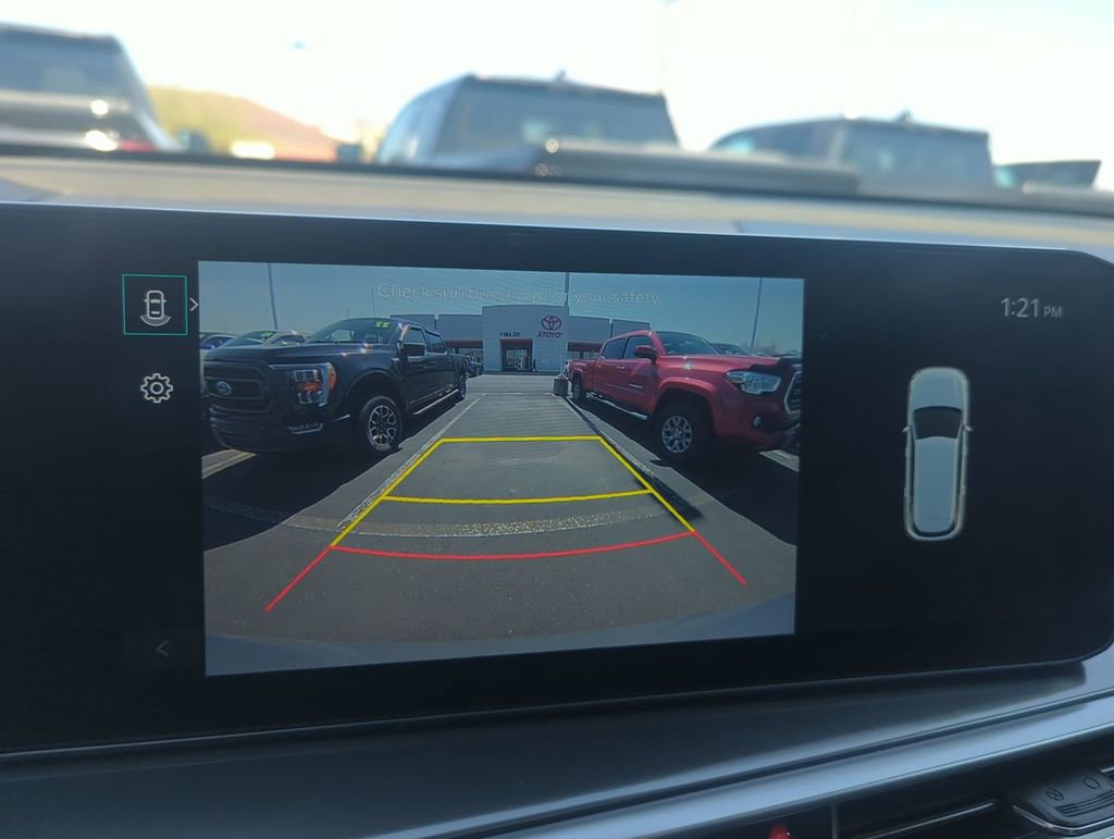 Used 2025 Kia Sorento EX w/ Panoramic Sunroof Package FWD image 24