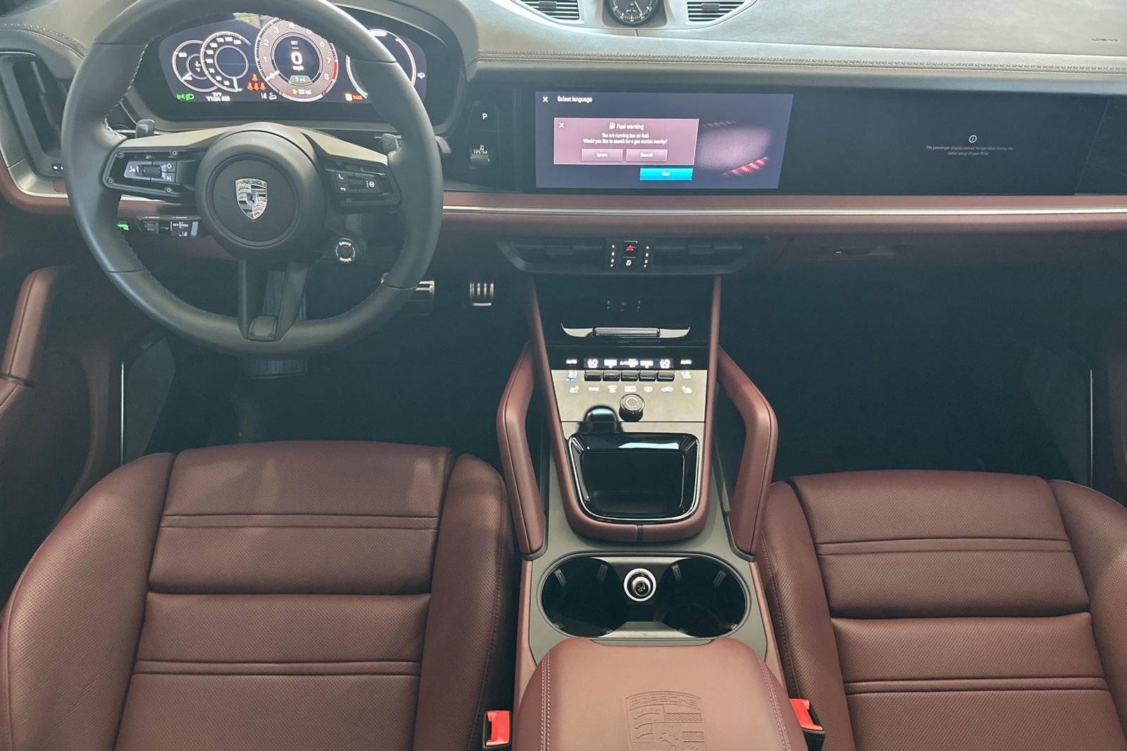 New 2025 Porsche Cayenne Turbo AWD/4WD image 6