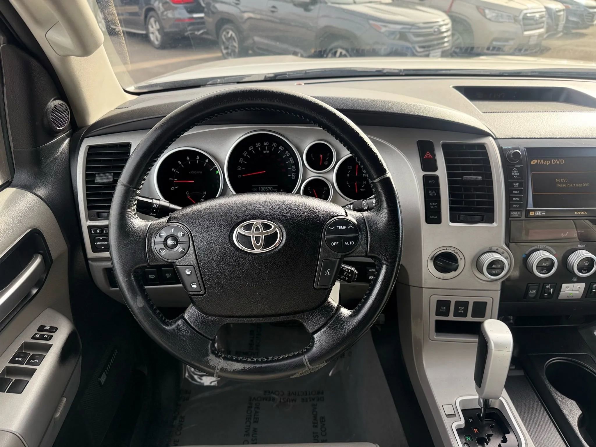 Used 2008 Toyota Sequoia Limited image 32