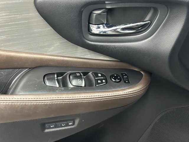 Used 2015 Nissan Murano Platinum w/ Platinum Technology Package image 14
