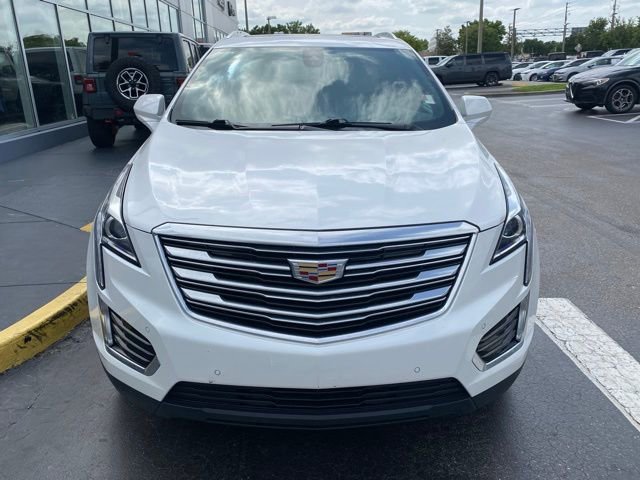 Used 2017 Cadillac XT5 Luxury w/ Driver Awareness Package image 3