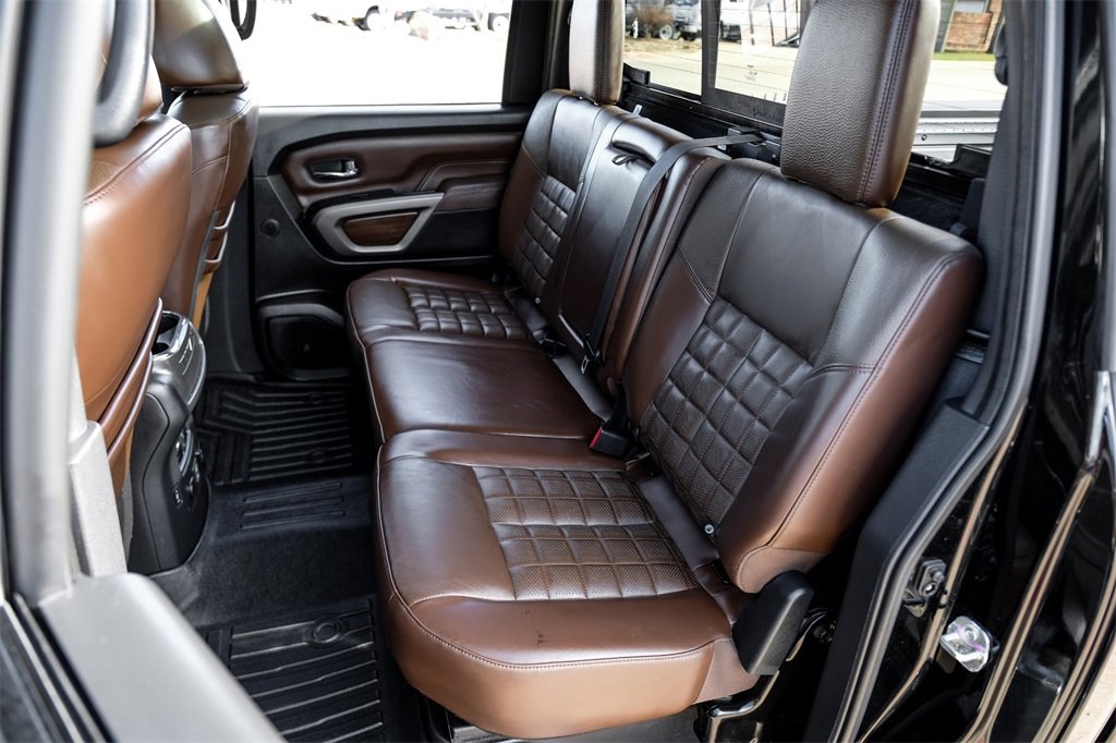 Used 2020 Nissan Titan Platinum Reserve w/ Moonroof Package image 42