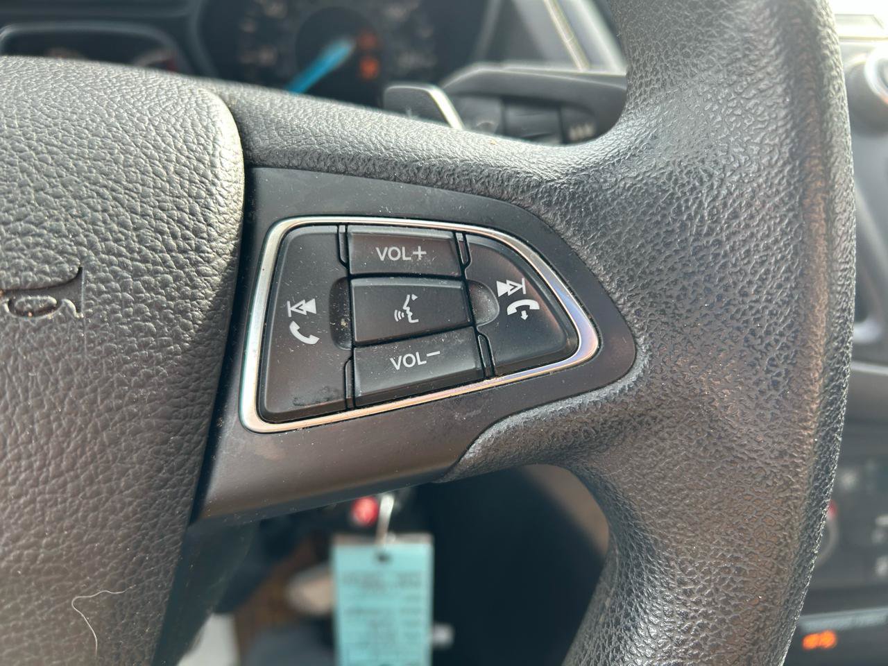 Used 2017 Ford Escape SE AWD/4WD image 19