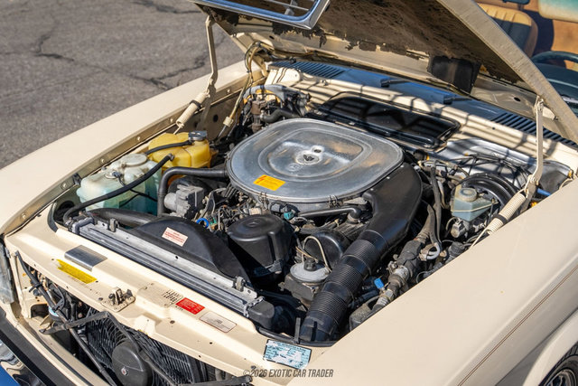 Used 1988 Mercedes-Benz 560 SL image 24