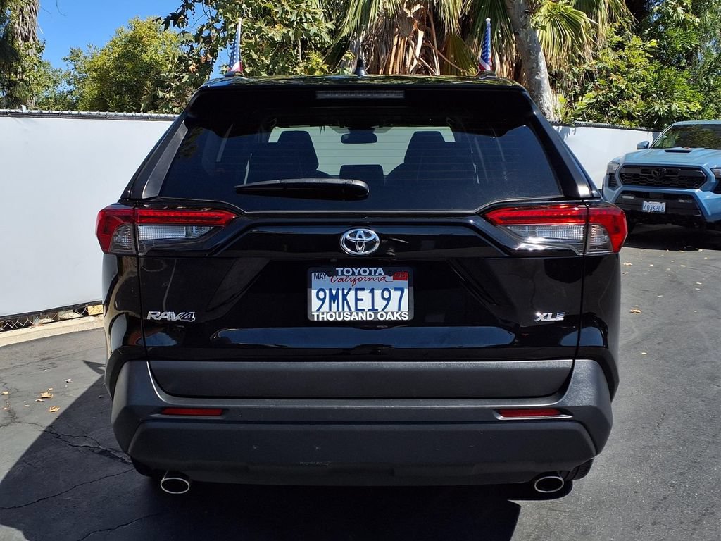 Used 2024 Toyota RAV4 XLE Premium FWD image 7