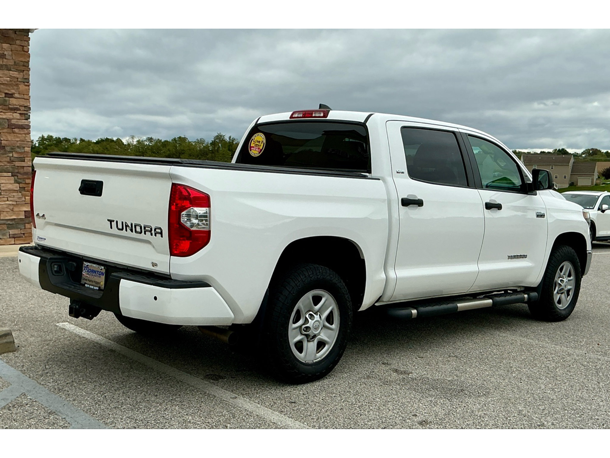 Used 2021 Toyota Tundra SR5 w/ Convenience Package AWD/4WD image 3