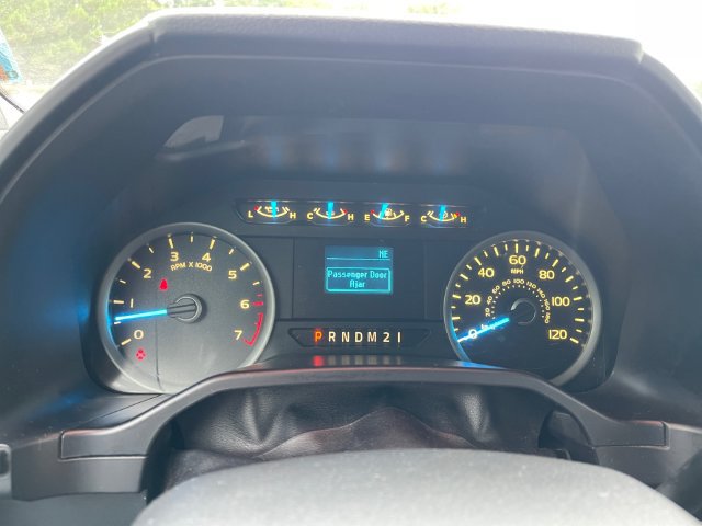 Used 2017 Ford F150 XLT AWD/4WD image 18
