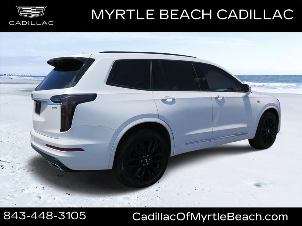 Used 2025 Cadillac XT6 Sport w/ Technology Package AWD/4WD image 3