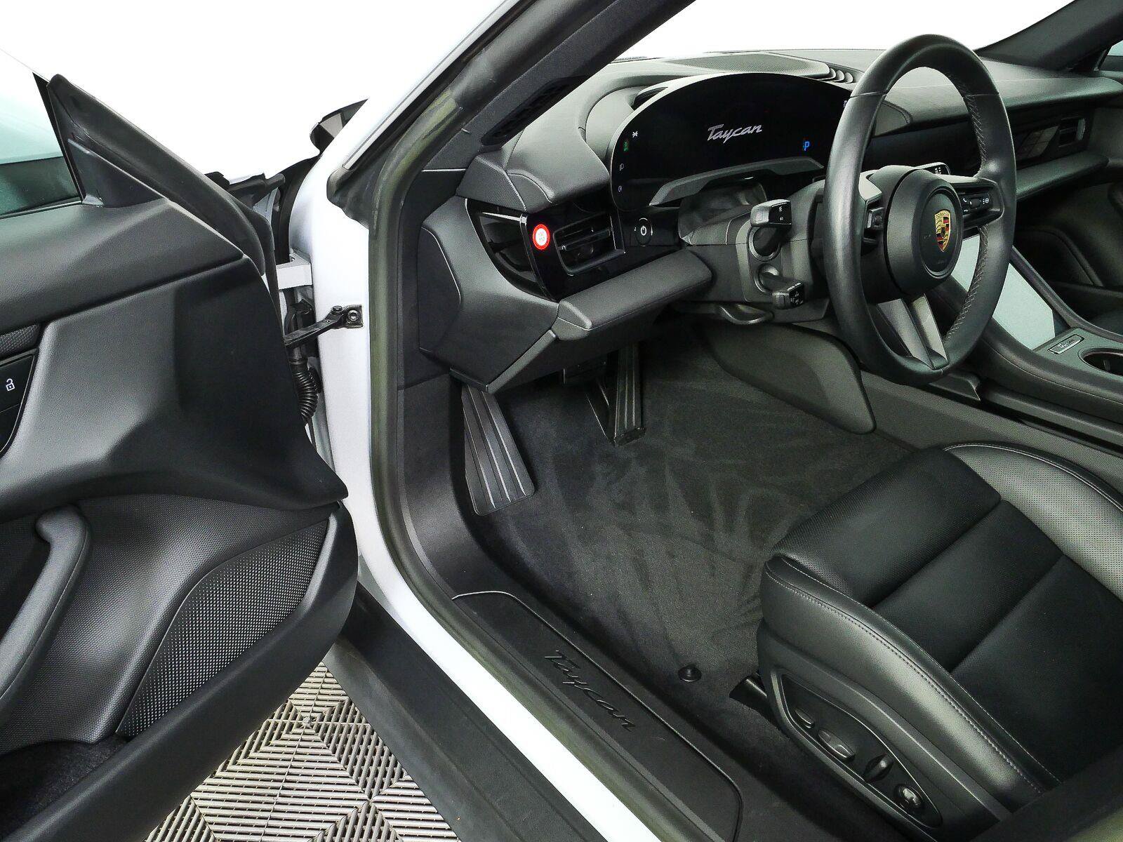 Certified 2023 Porsche Taycan RWD image 7
