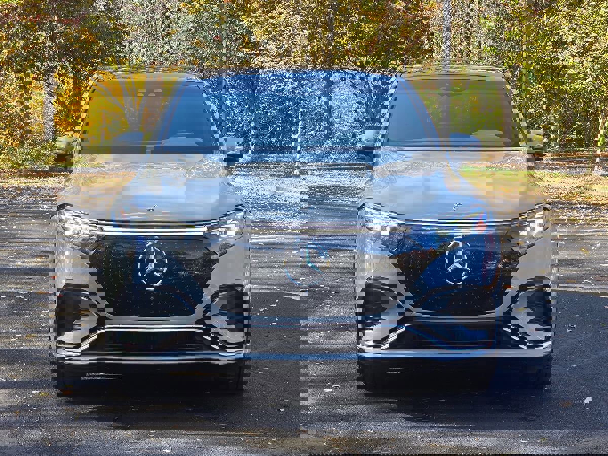 Used 2023 Mercedes-Benz EQS 580 4MATIC SUV image 9