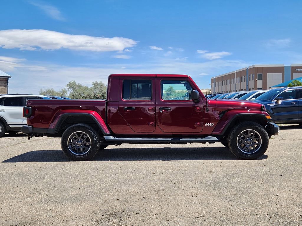 Used 2022 Jeep Gladiator Overland w/ Popular Equipment Package AWD/4WD image 2