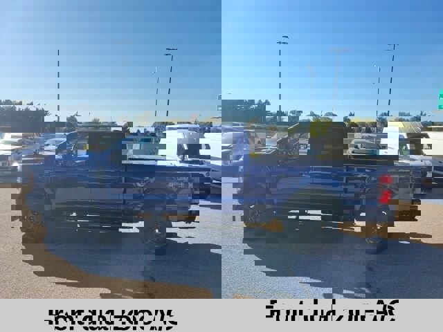 New 2026 Ford F250 Lariat w/ Black Appearance Package image 3