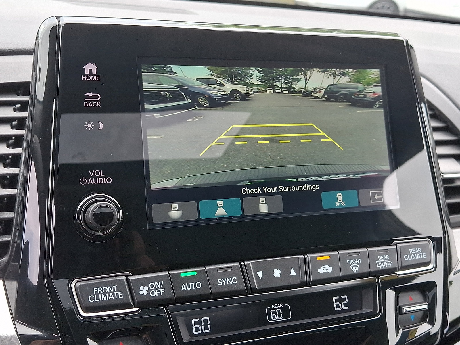 Certified 2024 Honda Odyssey Touring image 19