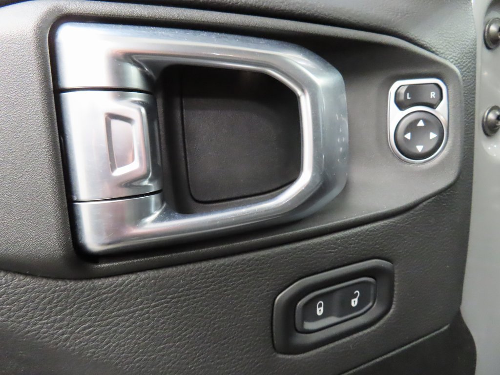 Used 2022 Jeep Wrangler Unlimited Sahara w/ LED Lighting Group image 54