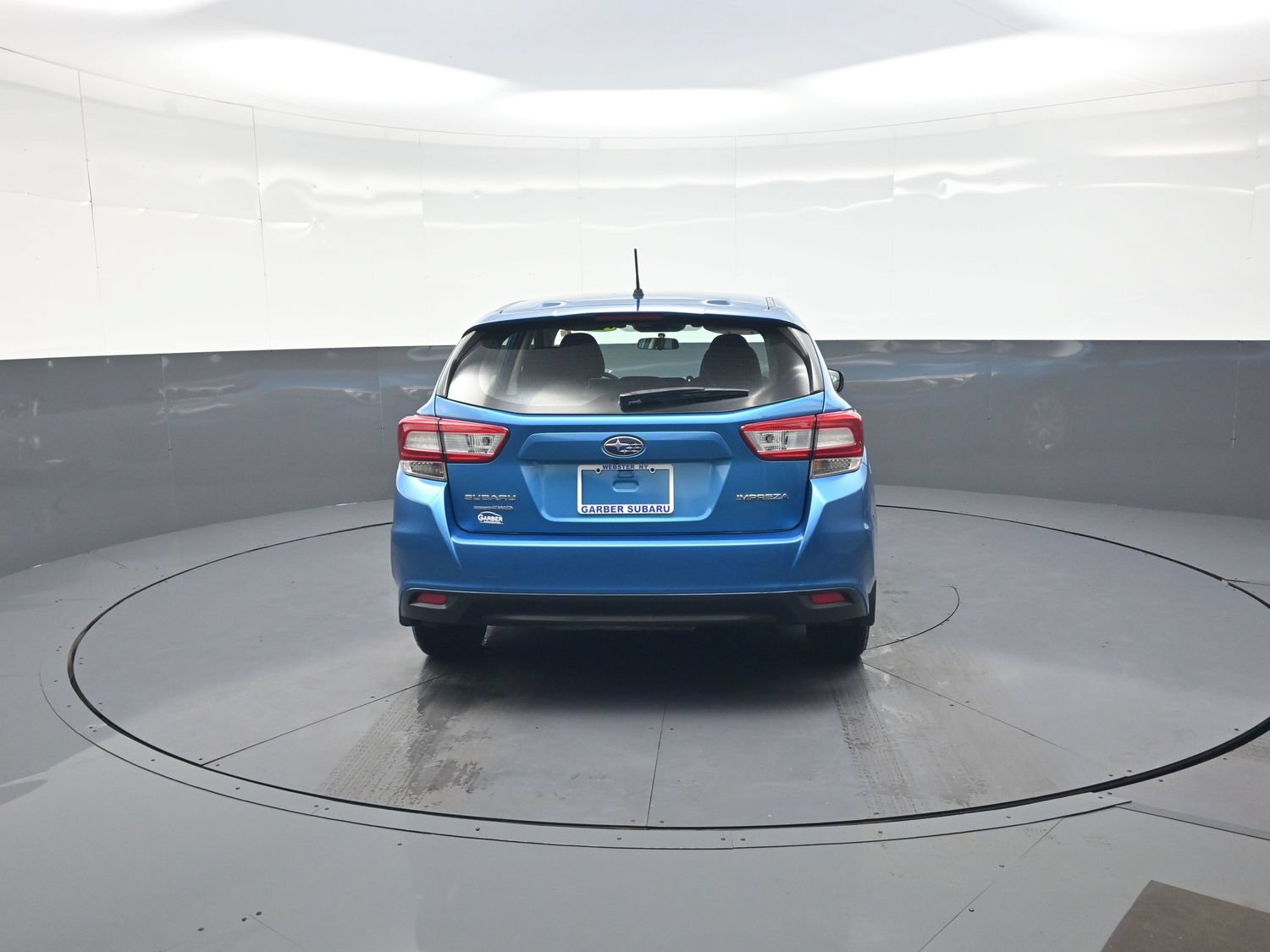 Used 2018 Subaru Impreza 2.0i AWD/4WD image 4