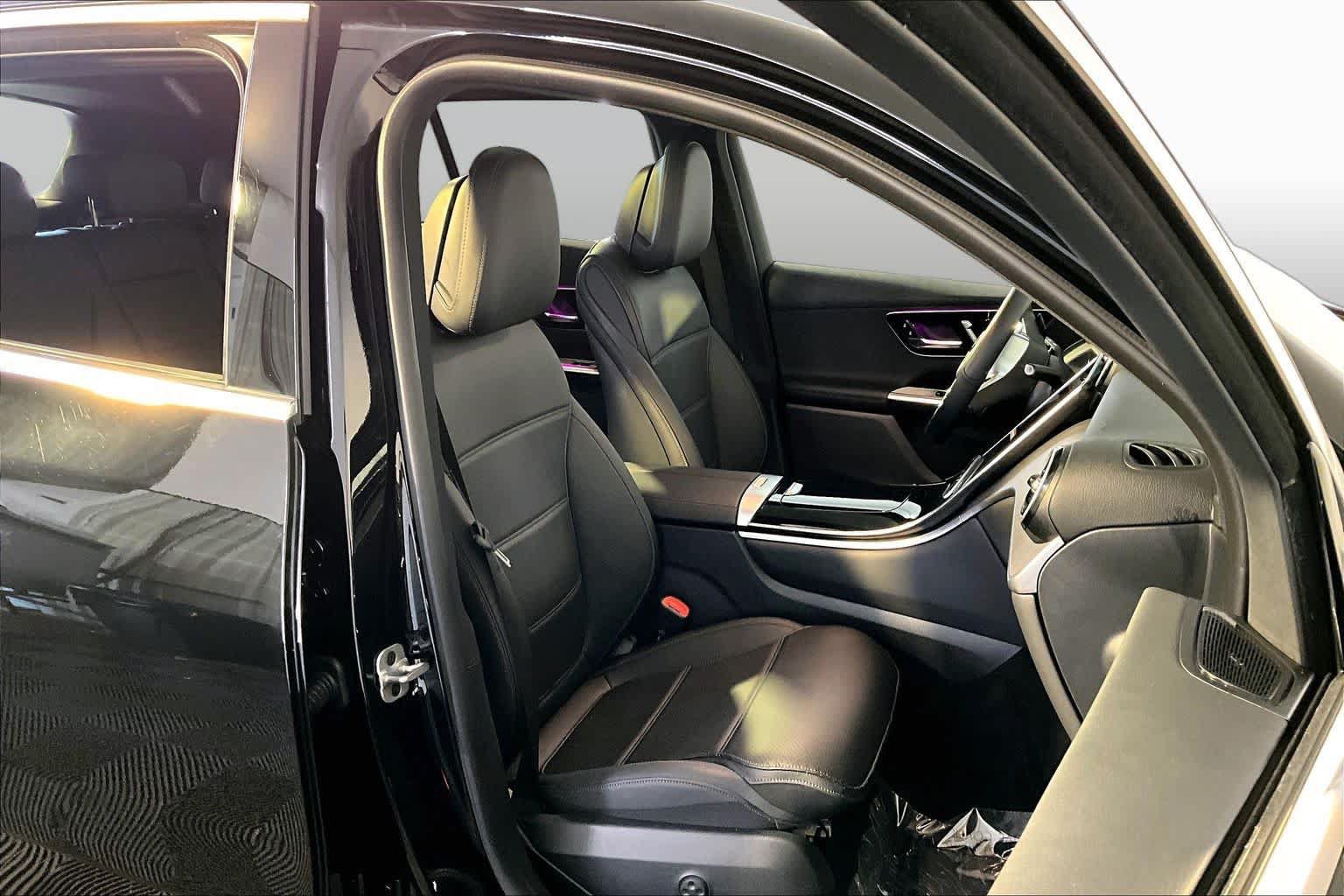 Certified 2026 Mercedes-Benz GLC 300 4MATIC image 8
