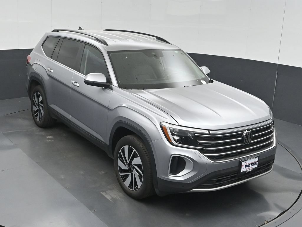 Used 2025 Volkswagen Atlas SE FWD image 42
