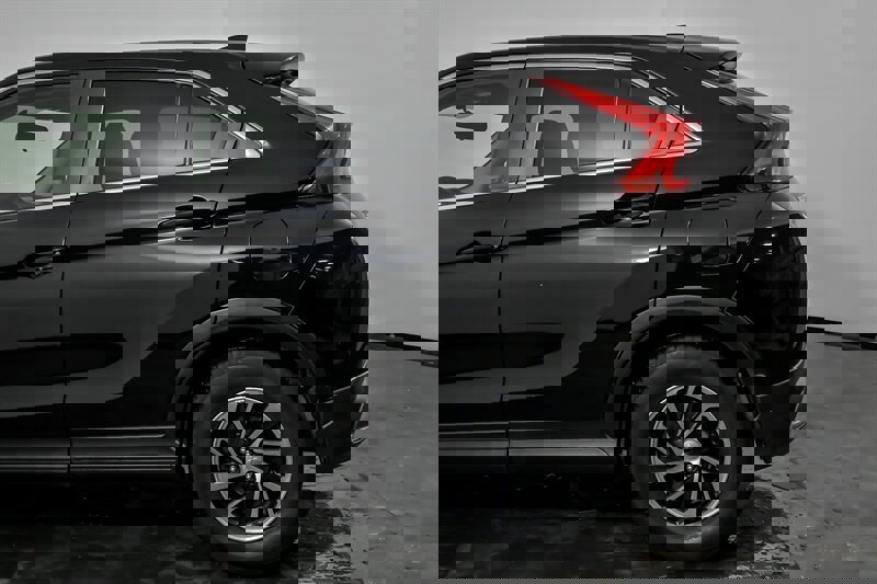 Used 2020 Mitsubishi Eclipse Cross ES image 7