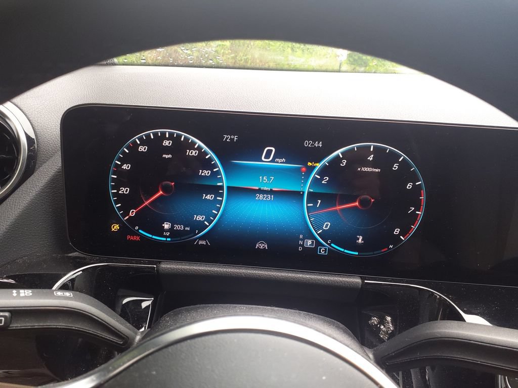 Certified 2023 Mercedes-Benz GLA 250 4MATIC image 24