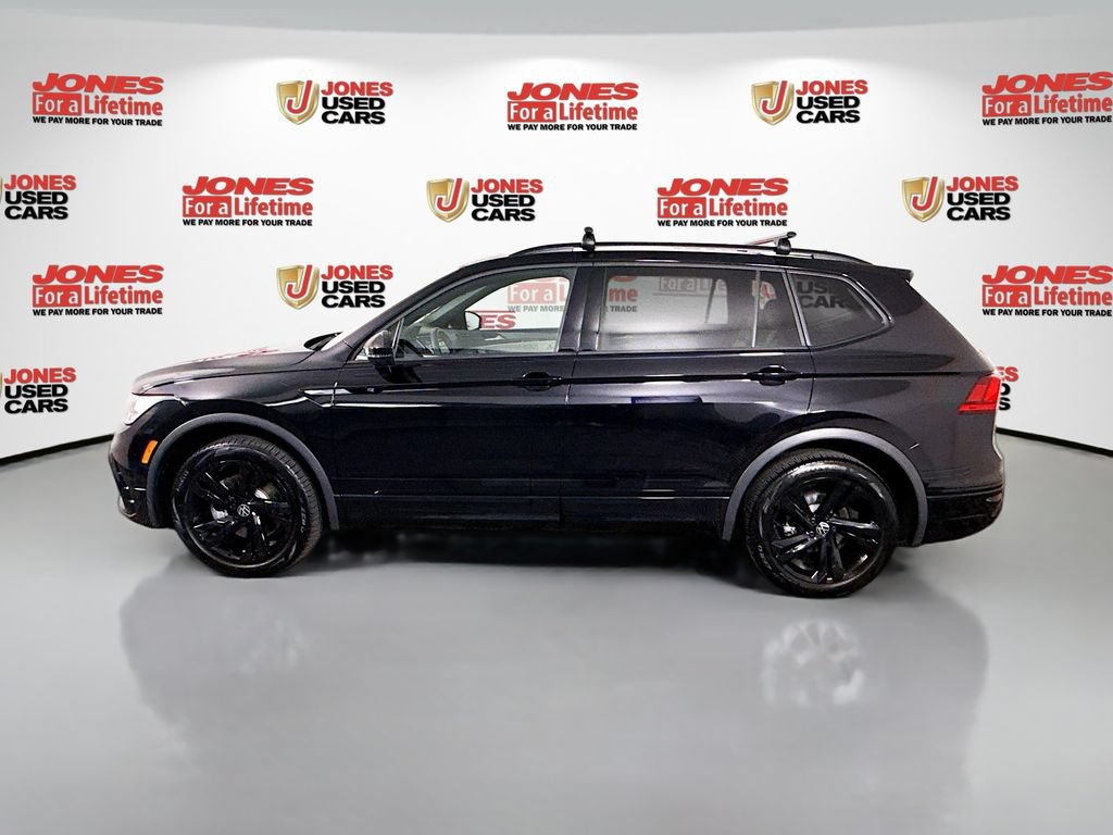 Used 2024 Volkswagen Tiguan SE R-Line AWD/4WD image 13