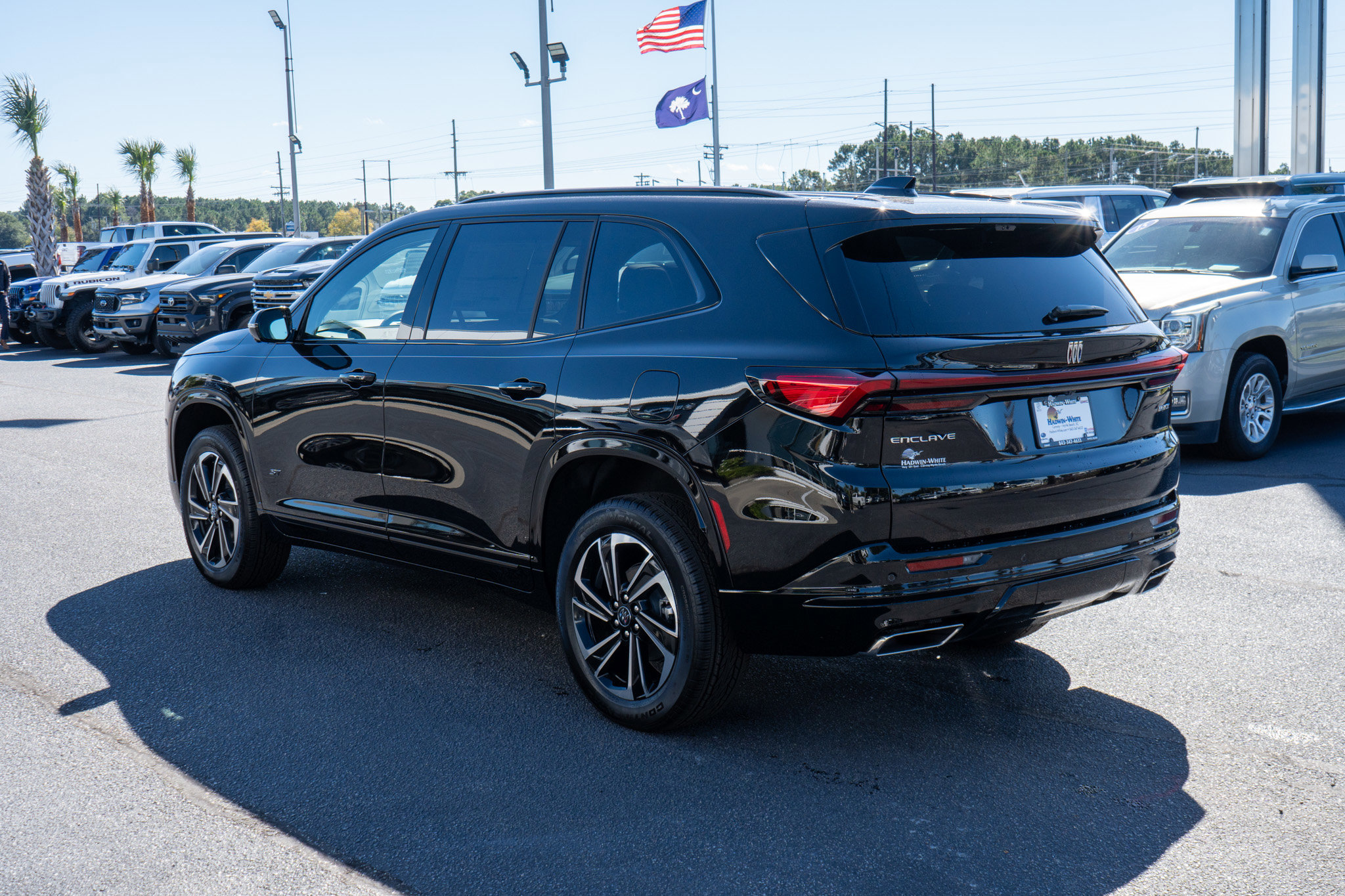 New 2026 Buick Enclave Sport Touring w/ Power Package image 5