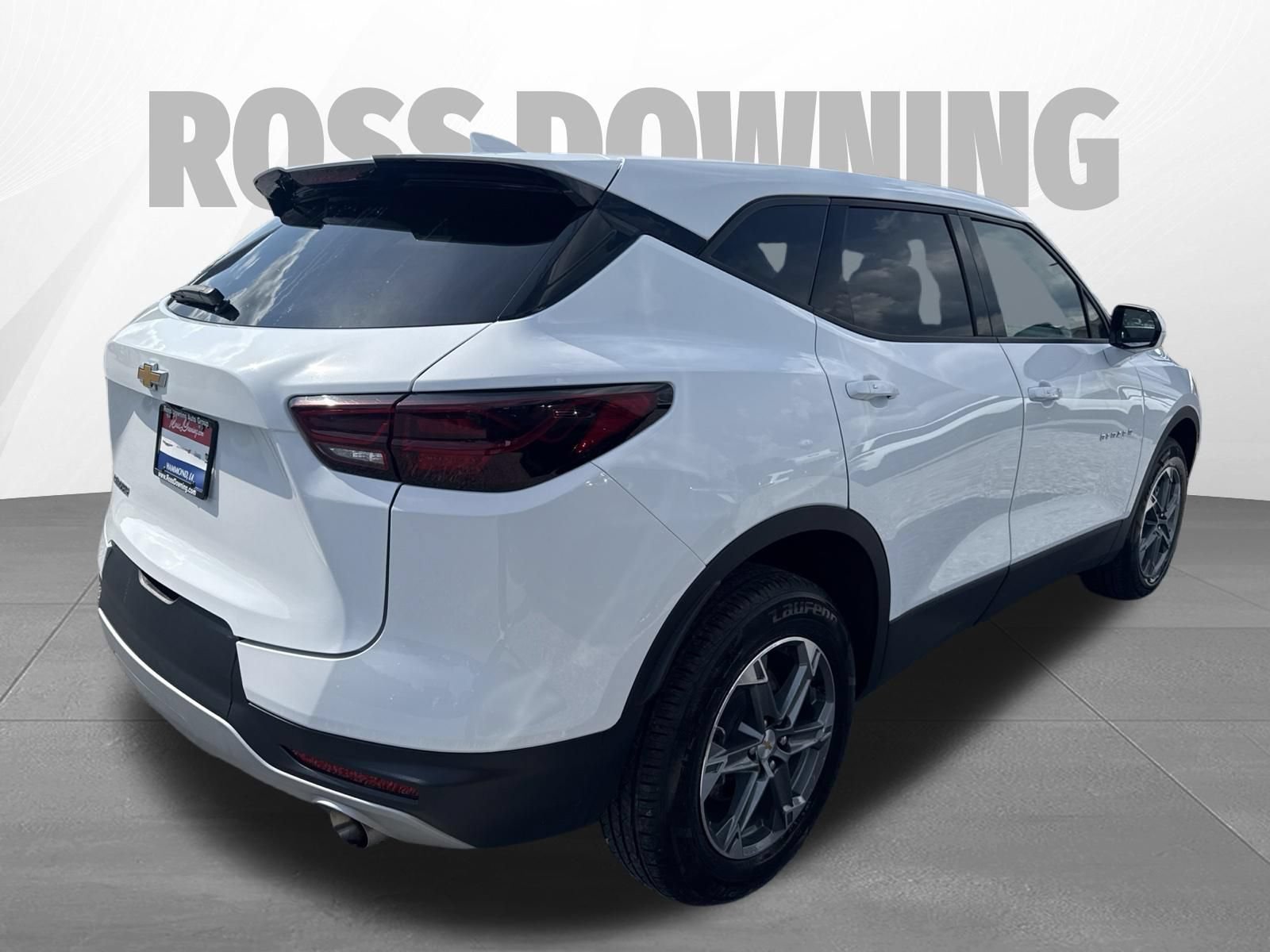 Used 2025 Chevrolet Blazer LT FWD image 6