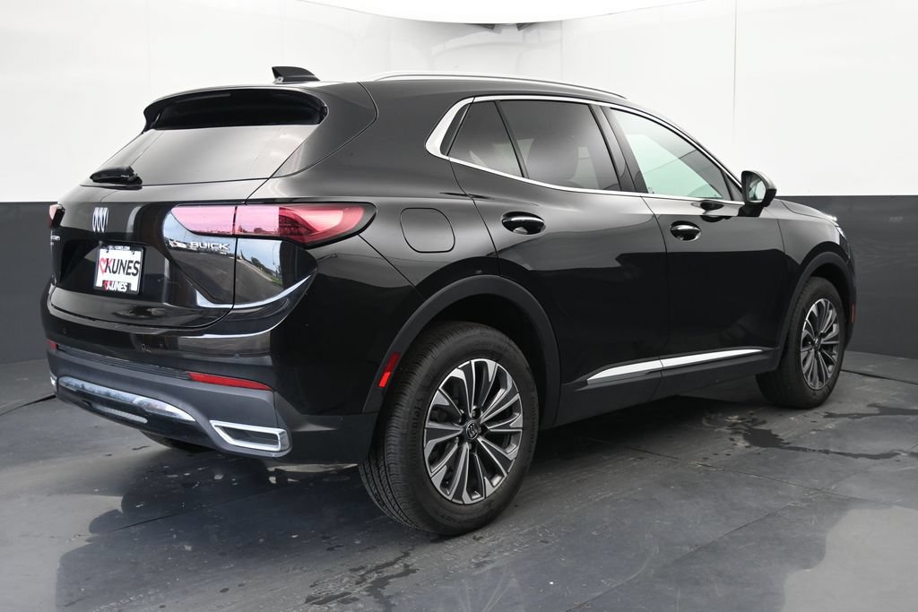 Used 2024 Buick Envision Preferred AWD/4WD image 12