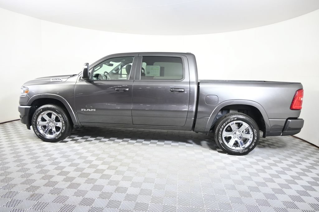 Used 2026 RAM 1500 Big Horn AWD/4WD image 3