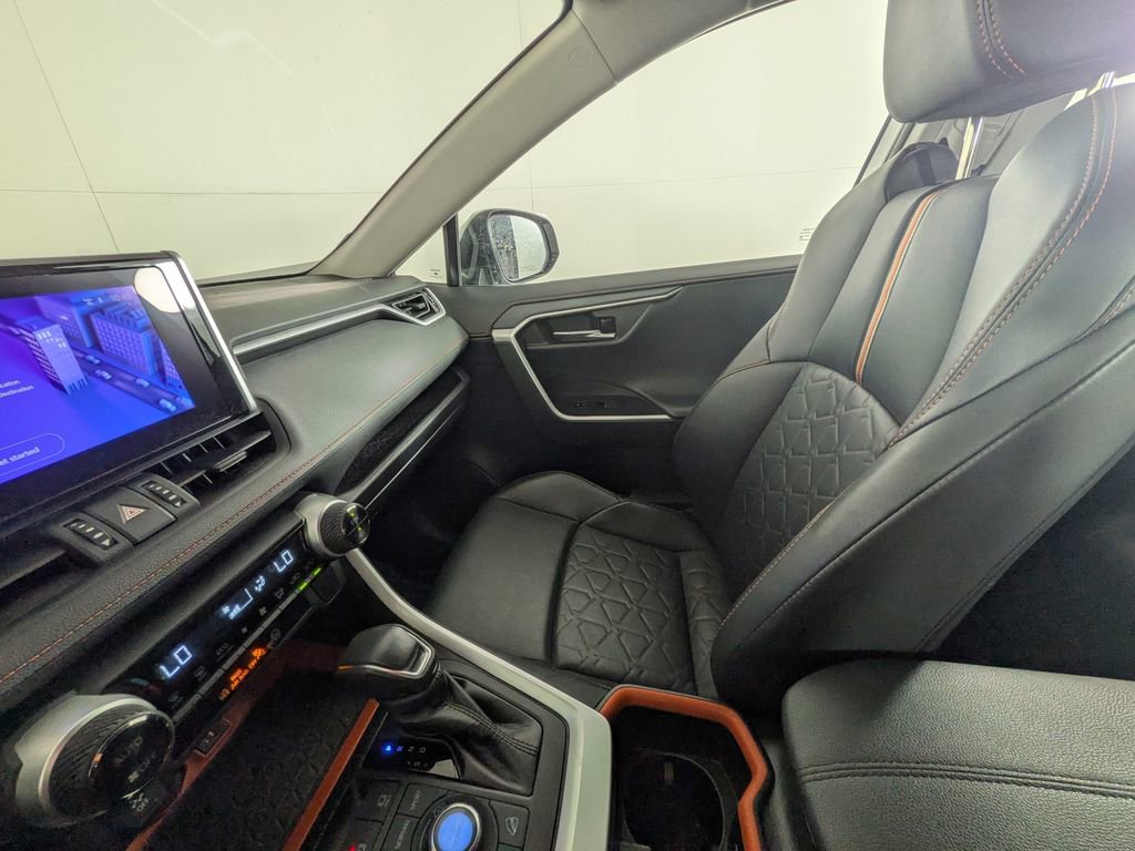 Used 2024 Toyota RAV4 Adventure image 28