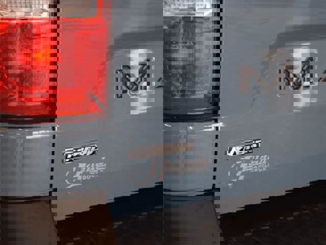 Used 2023 Ford Maverick XL image 40