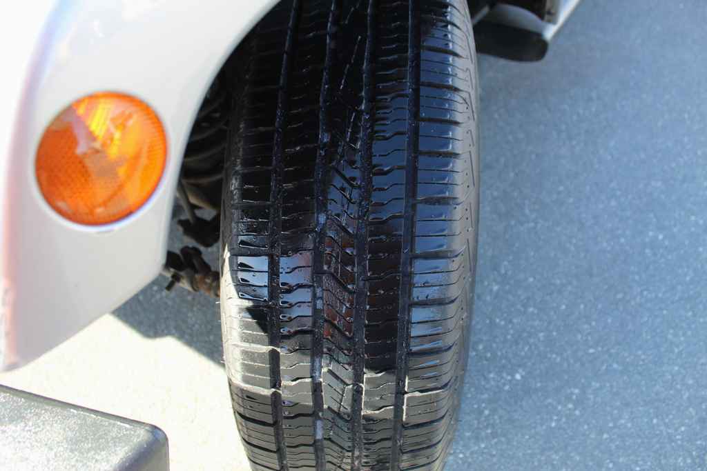 Used 2016 Jeep Wrangler Unlimited Sahara w/ Dual Top Group image 27