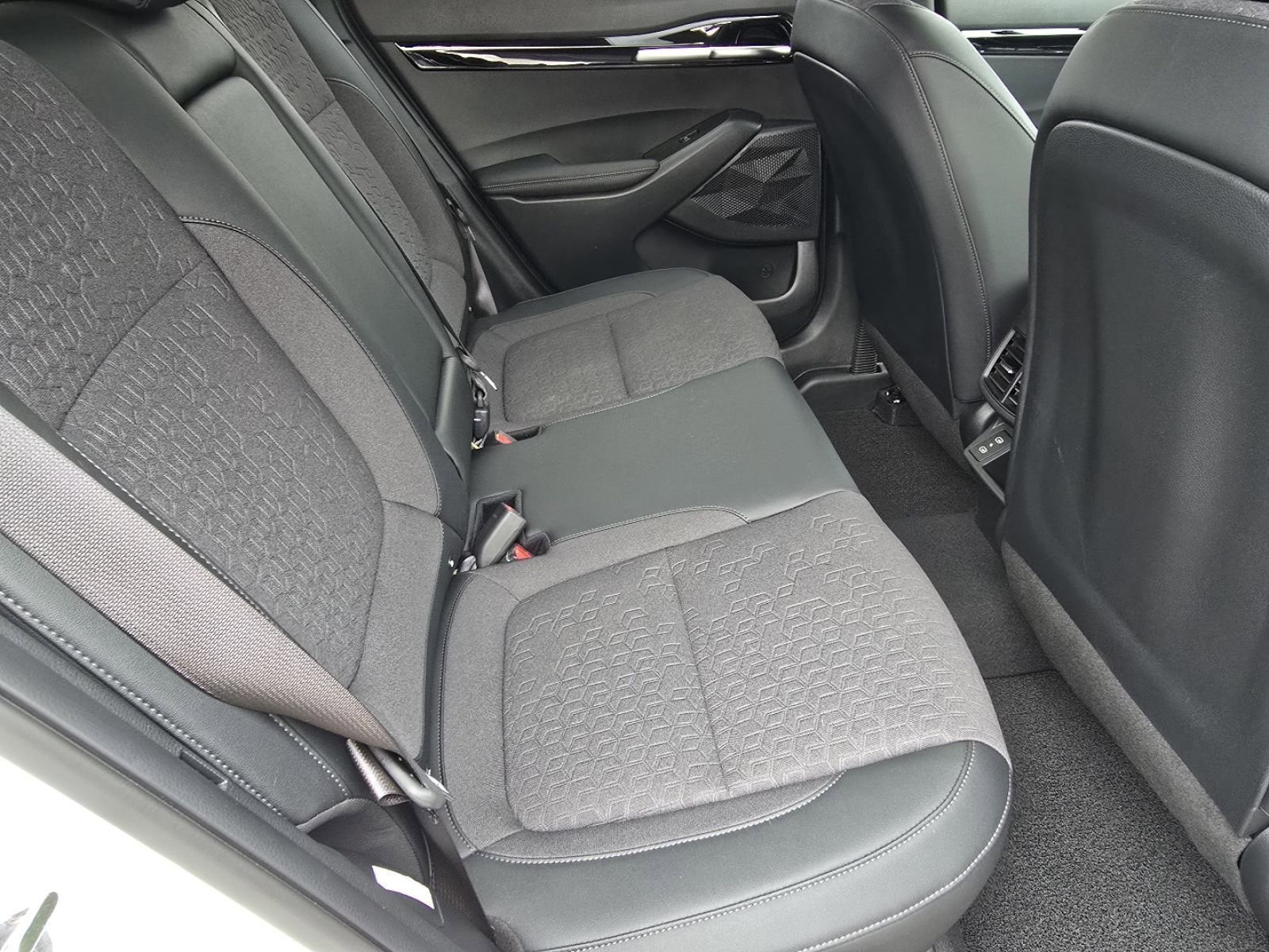 Used 2026 Kia Seltos S image 19