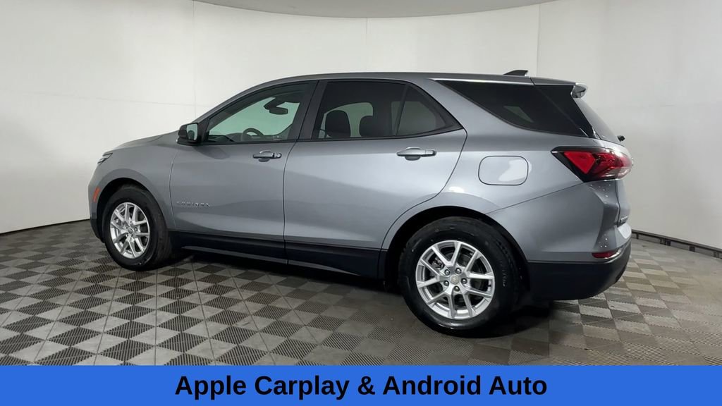 Used 2023 Chevrolet Equinox LS w/ LS Convenience Package image 8