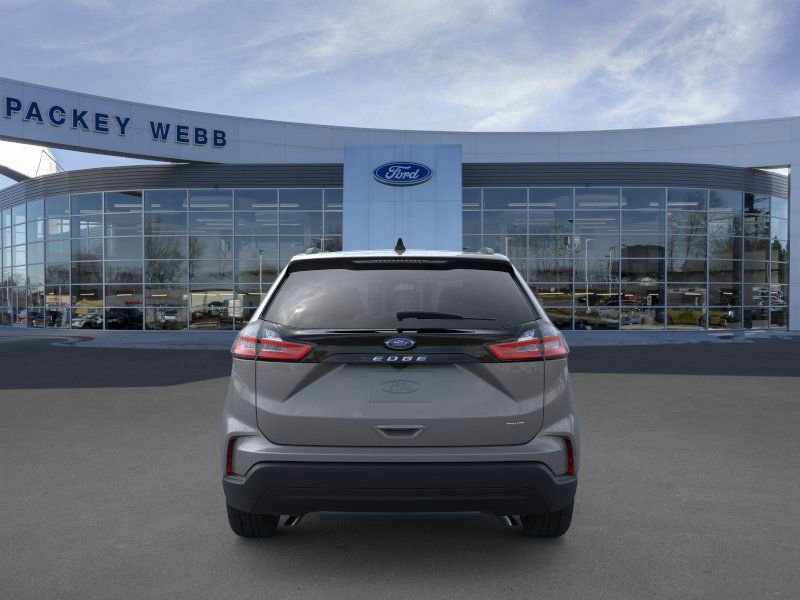 New 2024 Ford Edge SE image 6