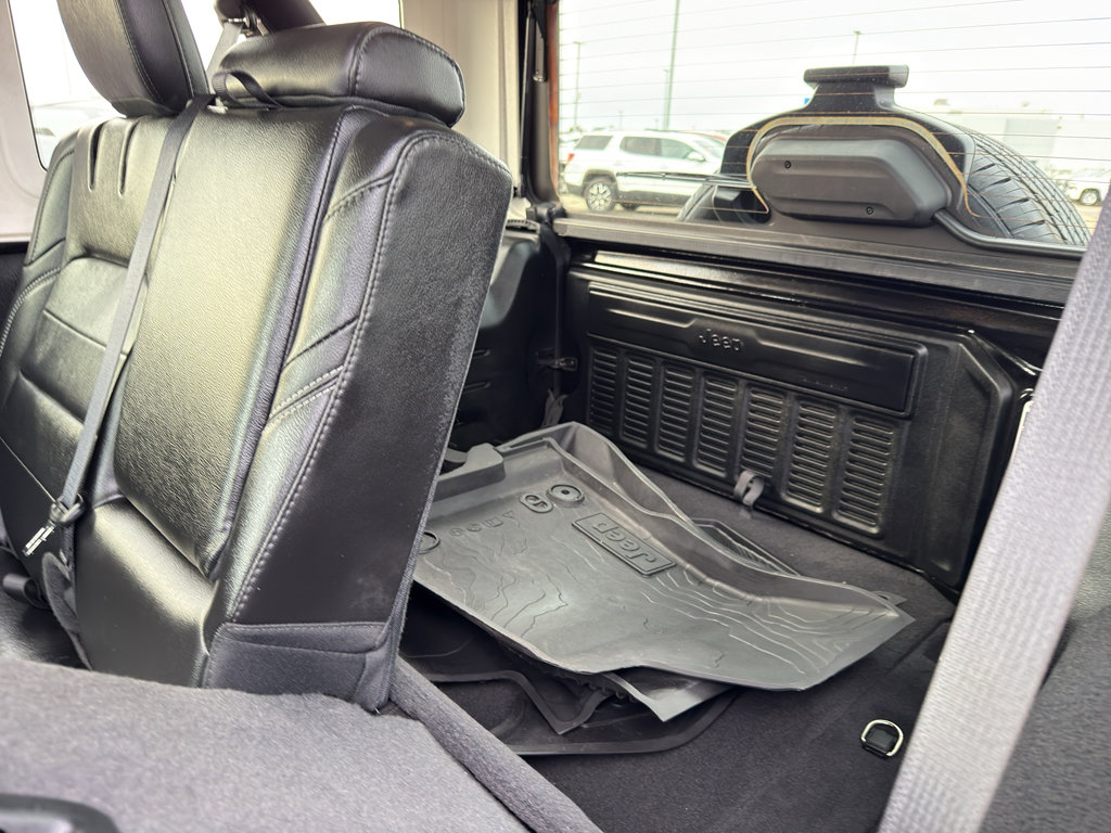 Used 2021 Jeep Wrangler Unlimited Sahara w/ Cold Weather Group image 36