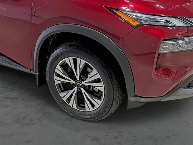 Used 2023 Nissan Rogue SV AWD/4WD image 15