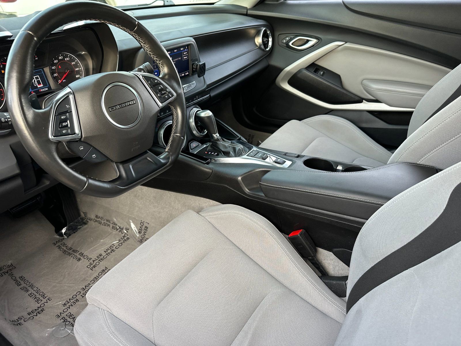 Used 2023 Chevrolet Camaro LT image 9