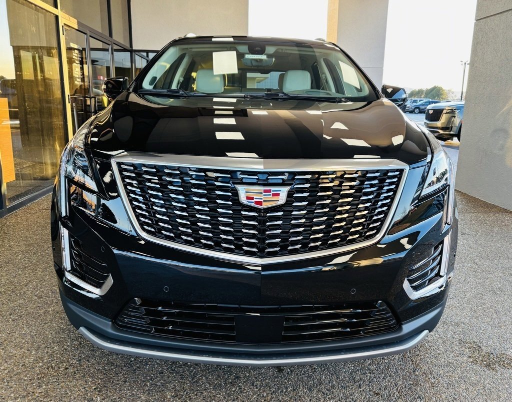 New 2025 Cadillac XT5 Premium Luxury w/ Technology Package image 2