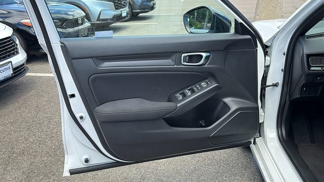 Used 2025 Honda Civic Sport image 9