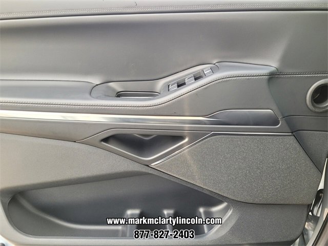 New 2025 Lincoln Navigator L Reserve w/ Jet Appearance Package image 23