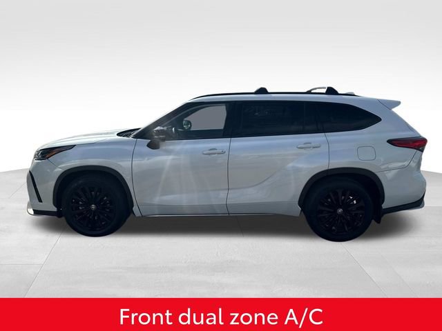 Used 2024 Toyota Highlander XSE image 6