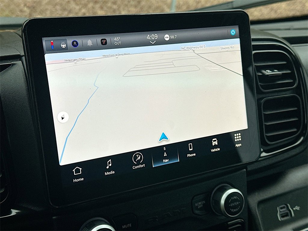 Used 2024 RAM ProMaster 3500 w/ Delivery Van Package image 18