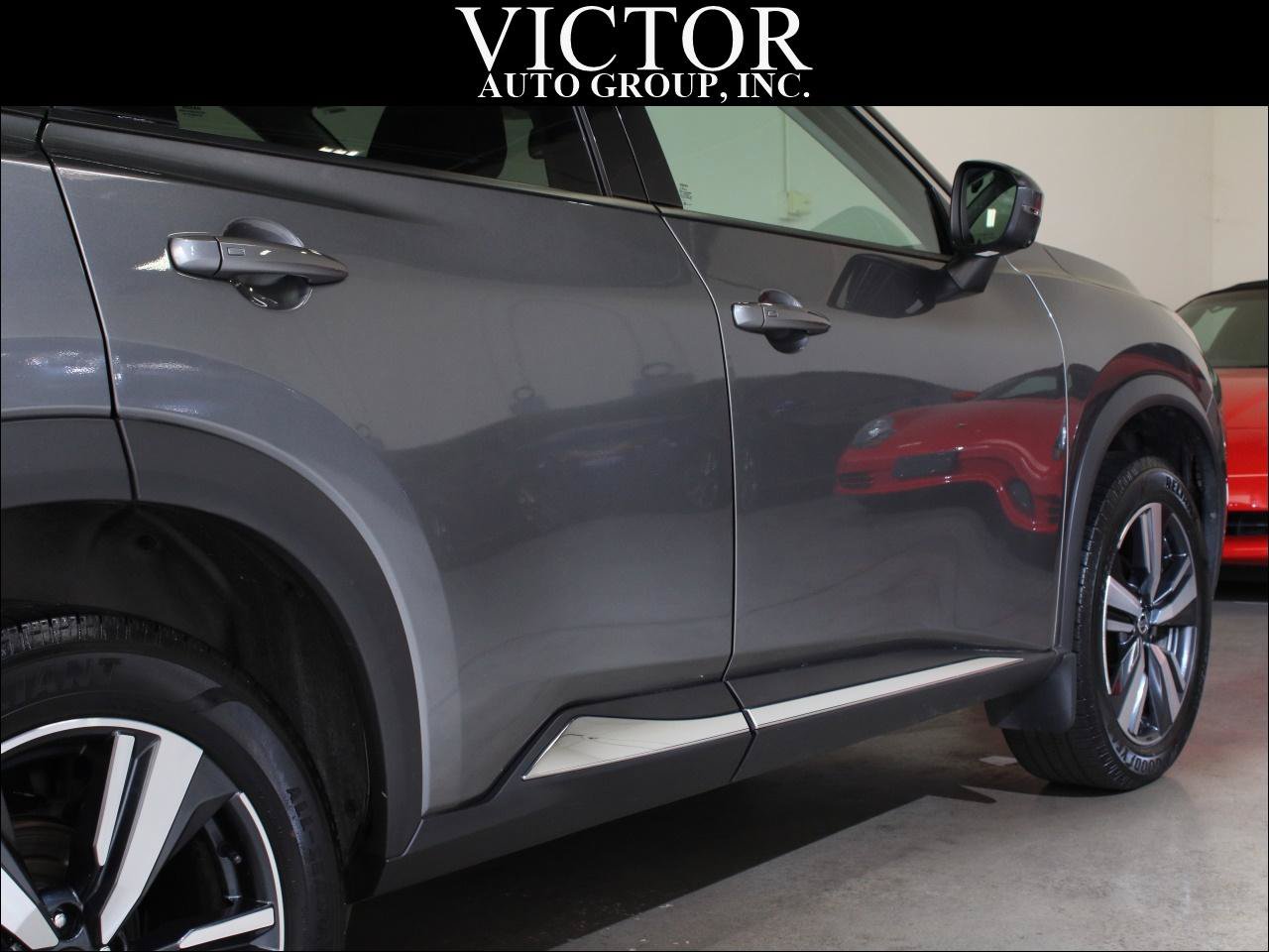 Used 2021 Nissan Rogue SL w/ Premium Package AWD/4WD image 13
