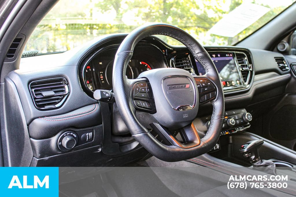 Used 2025 Dodge Durango GT RWD image 23