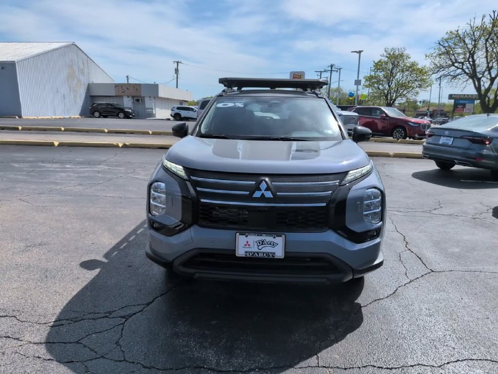 New 2026 Mitsubishi Outlander AWD image 16