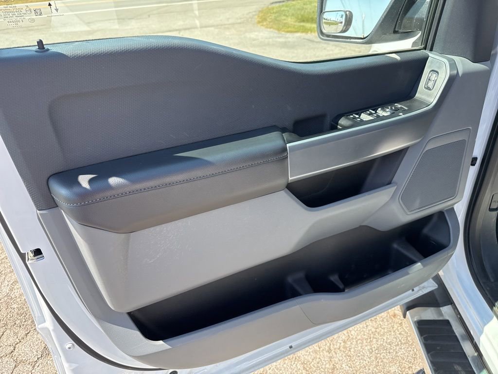 Used 2022 Ford F150 XLT w/ XTR Package image 31