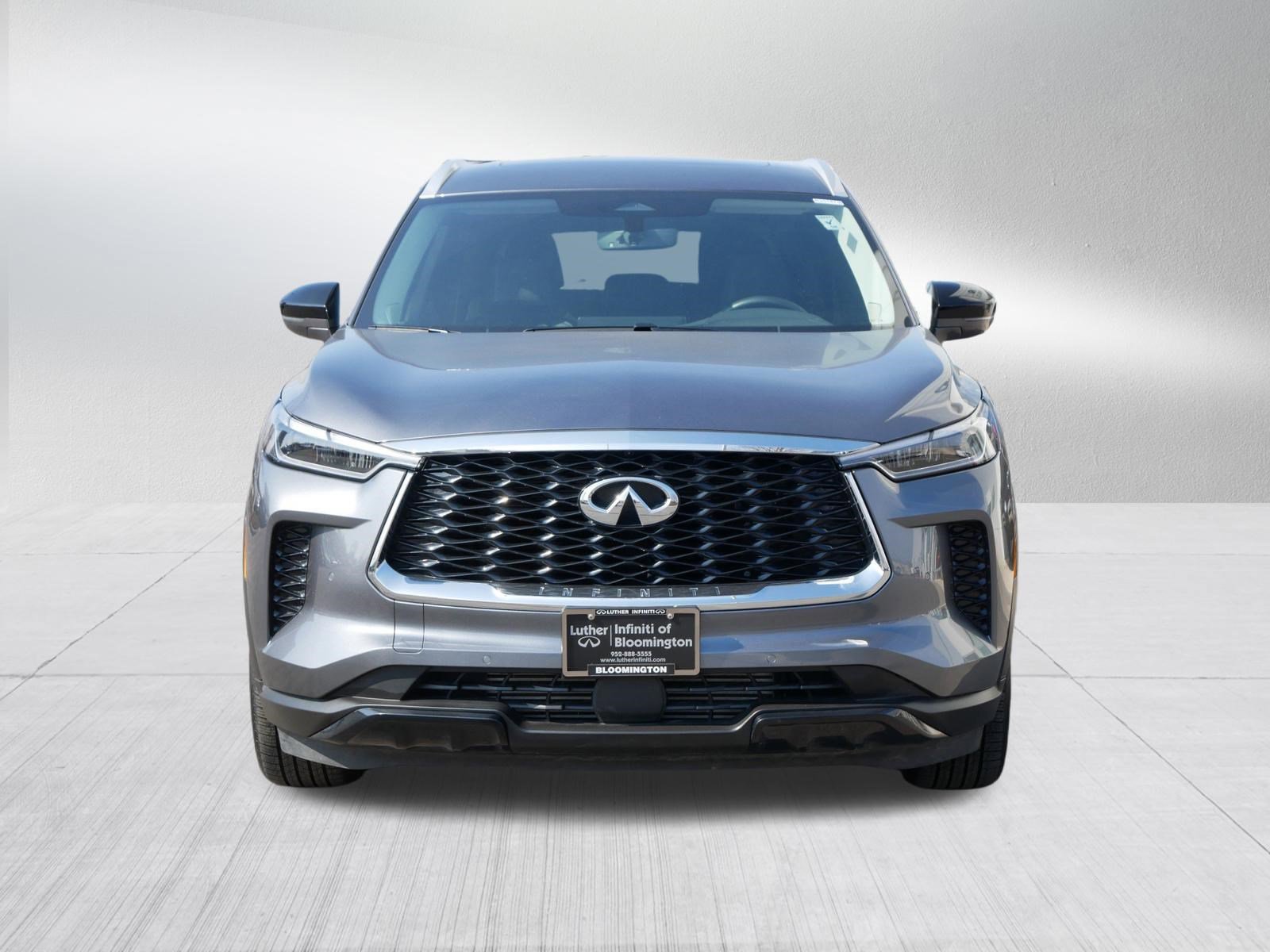 Certified 2025 INFINITI QX60 Luxe image 2
