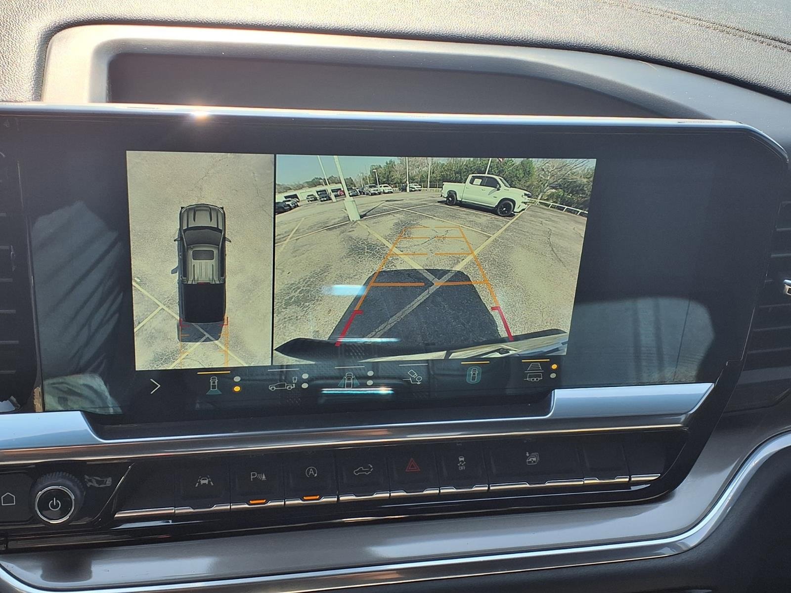 Used 2022 Chevrolet Silverado 1500 High Country w/ High Country Premium Package image 5